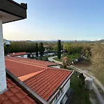 Royal Aparthotel *